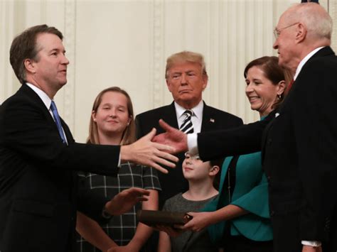 Who is the oldest justice? Donald Trump and Melania Trump Visit Supreme Court for ...
