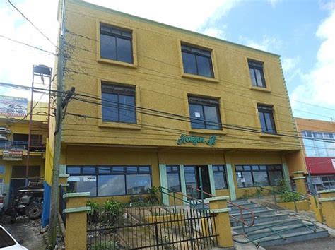 commercial building for rent in mandeville manchester manchester jamaica