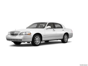 Check the dx v6 2dr extended cab sb (3.0l 6cyl naturally aspired 5m) price, the dx 2dr regular cab sb (2.4l 4cyl. Used 2011 Lincoln Town Car Values & Cars for Sale | Kelley ...