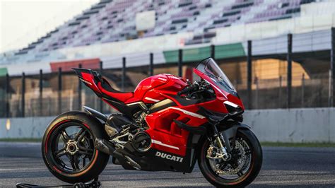 Ducati Superleggera V4 2020 4k Wallpapers 40000 Ipad Wallpapers