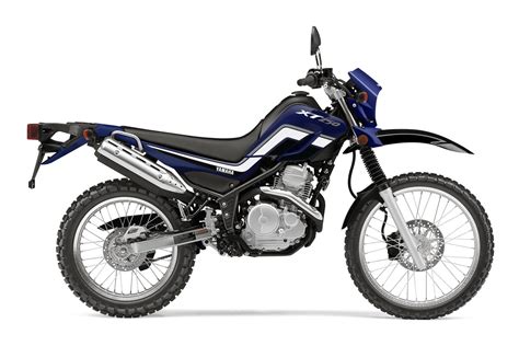 The dual sport bikes are good for to ride in the day and night times. DIrt Bike Magazine | 2016 DUAL-SPORT BIKE BUYER'S GUIDE