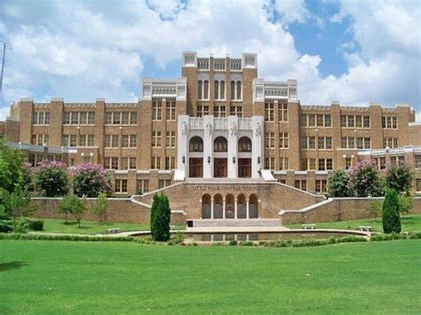 Little Rock Nine Display Picture Of Little Rock Central High School