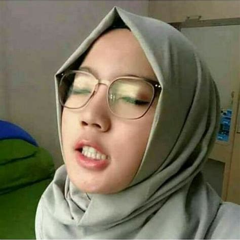 28 Jilbab Ungu Bahasa Indonesia Ide Penting