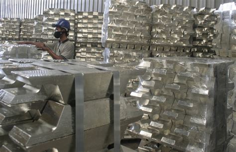 Pertambangan Timah: Sejarah, Produksi, dan Ekspor Timah Indonesia