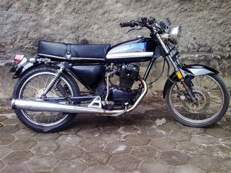 Demikian sedikit info mengenai kumpulan foto modifikasi motor honda gl pro terbaru yang bisa kami bagikan pada tanggal 18 october, 2015 jam 4:39 pm untuk sobat sekalian. Gambar Modifikasi Motor Honda GL Pro TERBARU Dan 11 Gambar ...