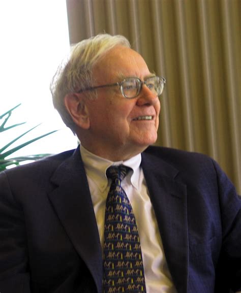 I call investing the greatest business in the world … because you never have to swing. Warren Buffett — Wikipédia