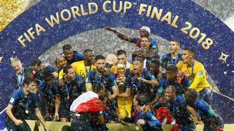 The official twitter account of the fifa world cup! Football: France clinch World Cup with win over Croatia