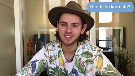 Albert dyrlund, a danish youtuber known for his music videos and comedy sketches, died wednesday while filming a video in the italian alps. Spørgsmål til Albert Dyrlund - 'Har du en kæreste?' - YouTube