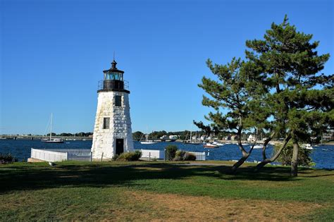 Wc Lighthouses Newport Harbor Lighthouse Newport Rhode Island
