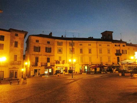 the littlest italian city: MONCALVO _ITALY Monferrato casedicollina.it