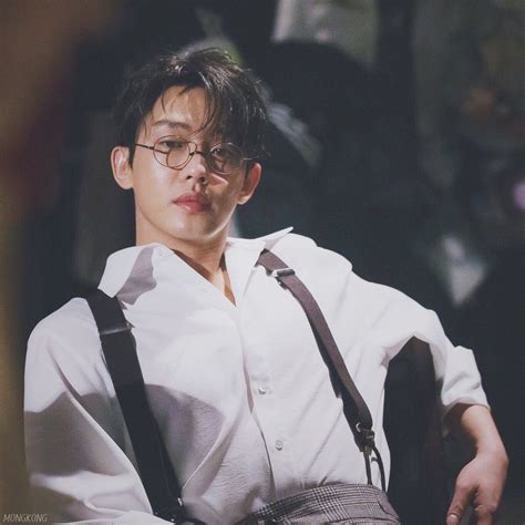 20 Male Idols Who Look Way Too Sexy In Glasses Koreaboo