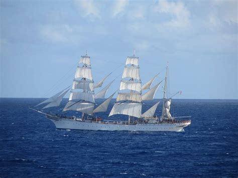 Discover the vessel's particulars, including capacity, machinery, photos and ownership. Century-Old Tall Ship Goes High Tech