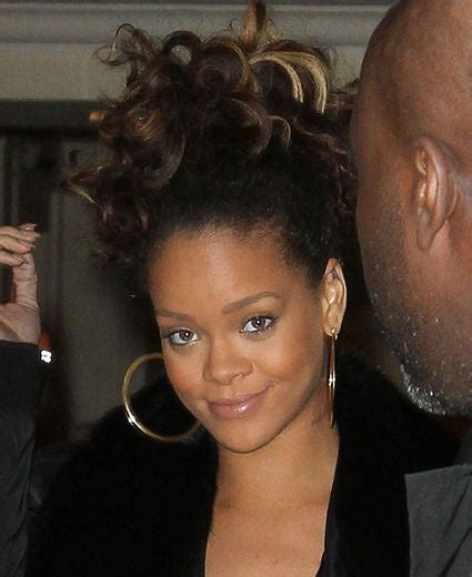 Hairstyle File Rihannas Evolving Do Essence