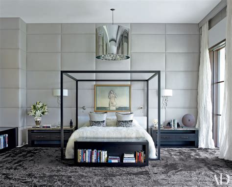 How To Decorate With A Four Poster Bed Photos Architectural Digest