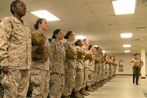 Marine Corps Integrates Male And Female Platoons During Boot Camp For The First Time Wwaytv3