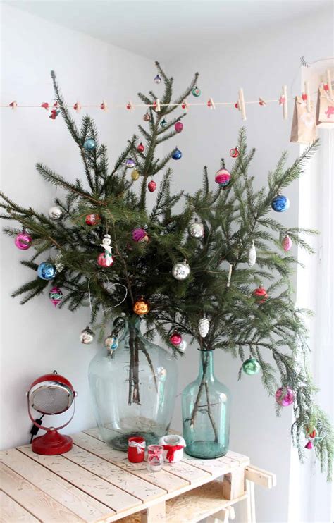 christmastreebranchesbouquetinvaseastreewhatdotowith