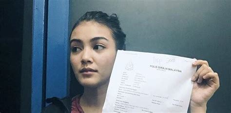 Smallville Actress Charged In Self Help Gurus Sex Traffic Case New Straits Times Malaysia