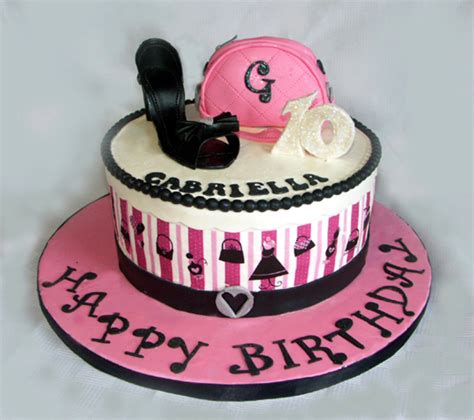 —fay moreland, wichita falls, texas. Fashion Glam Birthday Cake - CakeCentral.com