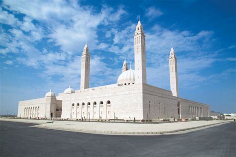 موقع جامع السلطان قابوس بنزوى المستودع الدعوي الرقمي