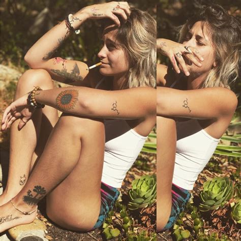 Thefappening Paris Jackson Topless Sexy 3 Photos The Fappening