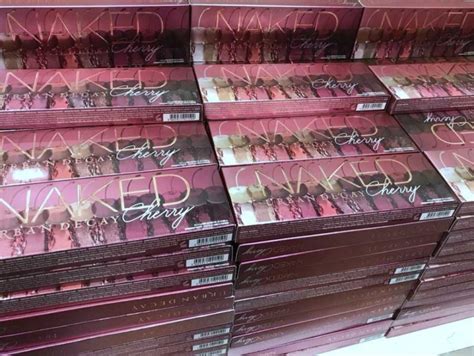 Naked Cherry Palette Urban Decay Foto Swatches Beautydea