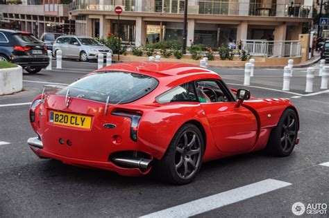 Loud exhaust sounds of the tvr sagaris super car accelerating on the streets in london. TVR Sagaris - 19 February 2016 - Autogespot