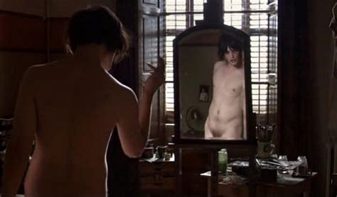 Robert Pattinson Posing Completely Nude Naked Male Celebrities