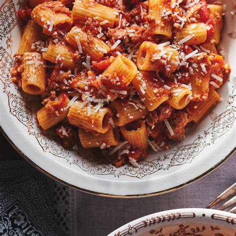 Pâtes à La Sauce à La Viande Rigatoni Al Ragù Di Carne Ricardo