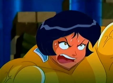 Image Alex Muscle 15png Totally Spies Wiki Fandom Powered By Wikia