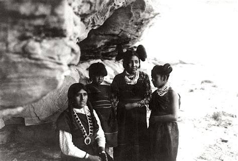 Hopi Girls Of Mishongnovi Pueblo Seconds Mesa Arizona Ca 1880