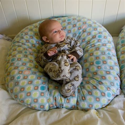 Product Review Boppy Newborn Lounger The Daily Swaddle