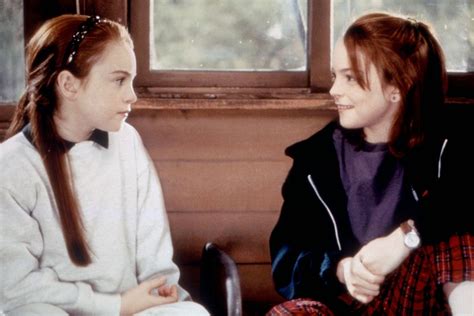 Lindsay lohan just did a 'parent trap' reenactment and it's the stuff of legends. July 1998 - Lindsay Lohan - The Cut