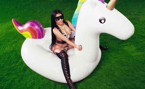 Watch Gucci Mane And Nicki Minaj Share Make Love Video