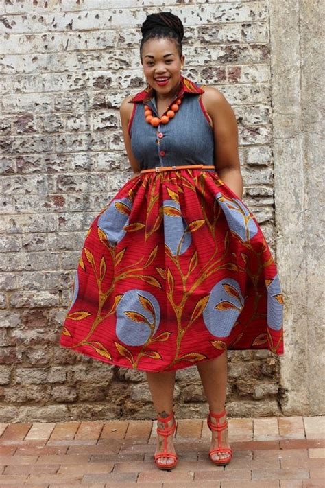 Notre collection comprend des robes longues et courtes pour les tailles 42 à 58. 1001 + versions de la robe femme ronde + les coupes sexy