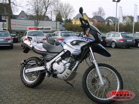 The engine produces a maximum peak output power of 50.00 hp (36.5 kw). BMW F 650 GS Dakar 2006 Specs and Photos