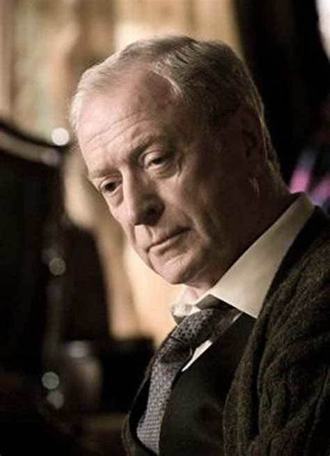 The Best Versions Of Alfred In Batman History
