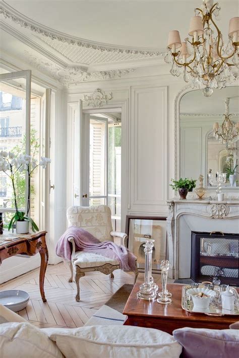16 Stunning French Style Living Room Ideas Vanchitecture Chic Interior Design French