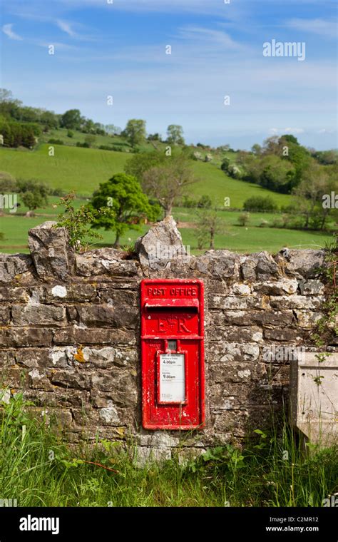Post Box In The Countryside Rural Victorian Postbox In The Lake