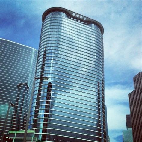 The Former Enron Building In Houston Houston Skyscraper Places To