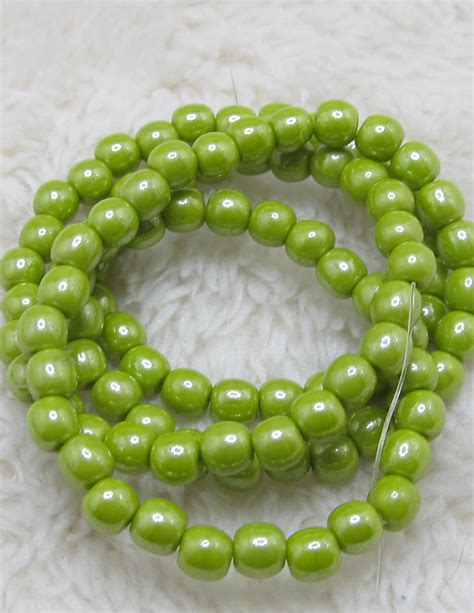 Czech Glass Beads 4mm Chartreuse Green Shiny Smooth Rounds Etsy