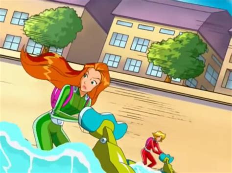 Pin By Batman On Totally Spies Totally Spies Spy Drawings
