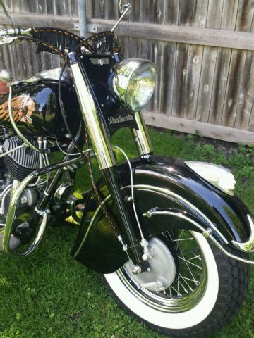 Hendee needed a machine that could pace bike races. 1950 INDIAN CHIEF MOTORCYCLE "BEAUTIFUL" RESTORATION