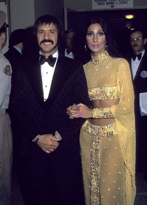 Sonny And Cher Oscars 1973 Style Année 70 Looks Style Hallowen Costume