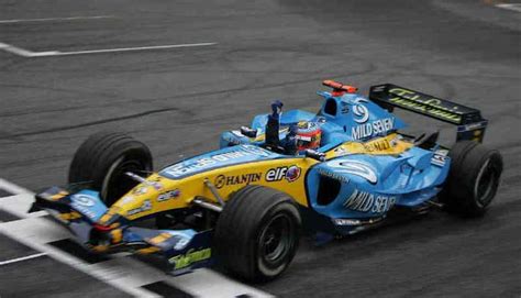 Fernando alonso se proclamó el 25 de septiembre de 2005 campeón del mundo de f1 por primera vez con renault en brasil. 2005 Renault R25 (Fernando Alonso) | Esporte, Velocidade