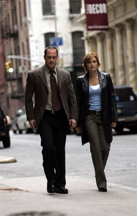 Svu' crossover, reuniting benson and stabler. Benson & Stabler - Elliot and Olivia Photo (1064965) - Fanpop