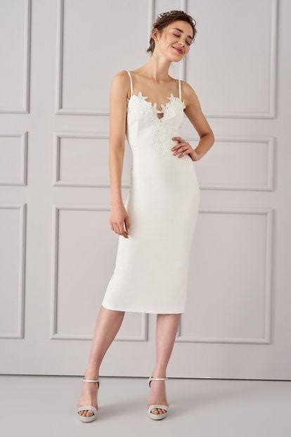 Beyaz Sade Nikah Elbise Modelleri Kadinev Com