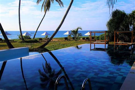 Top Most Beautiful Beach Resorts In Sri Lanka