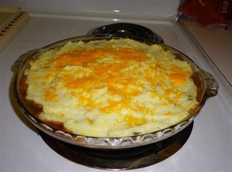 Casseroles are pure comfort food: Pork Tenderloin Shepards Pie | Recipe in 2020 | Leftover ...