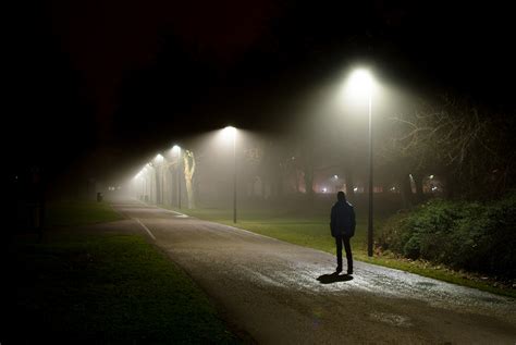 Your Guide For Staying Safe While Walking At Night