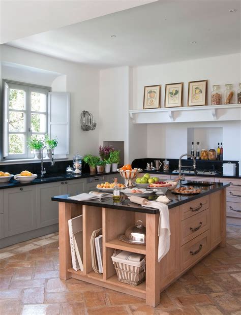 Cocina con isla de madera de roble | Islas de cocina ...